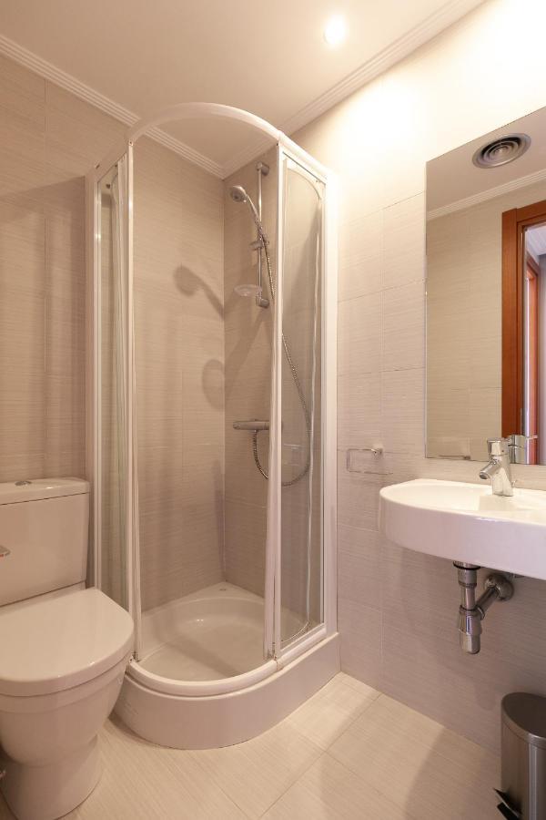 Uhc Las Palmas Apartment Salou Bagian luar foto