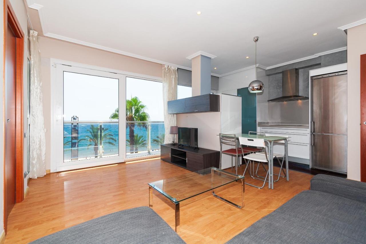 Uhc Las Palmas Apartment Salou Bagian luar foto