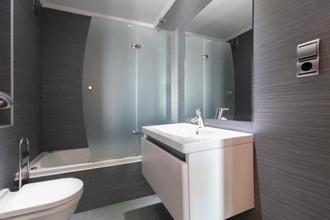Uhc Las Palmas Apartment Salou Bagian luar foto