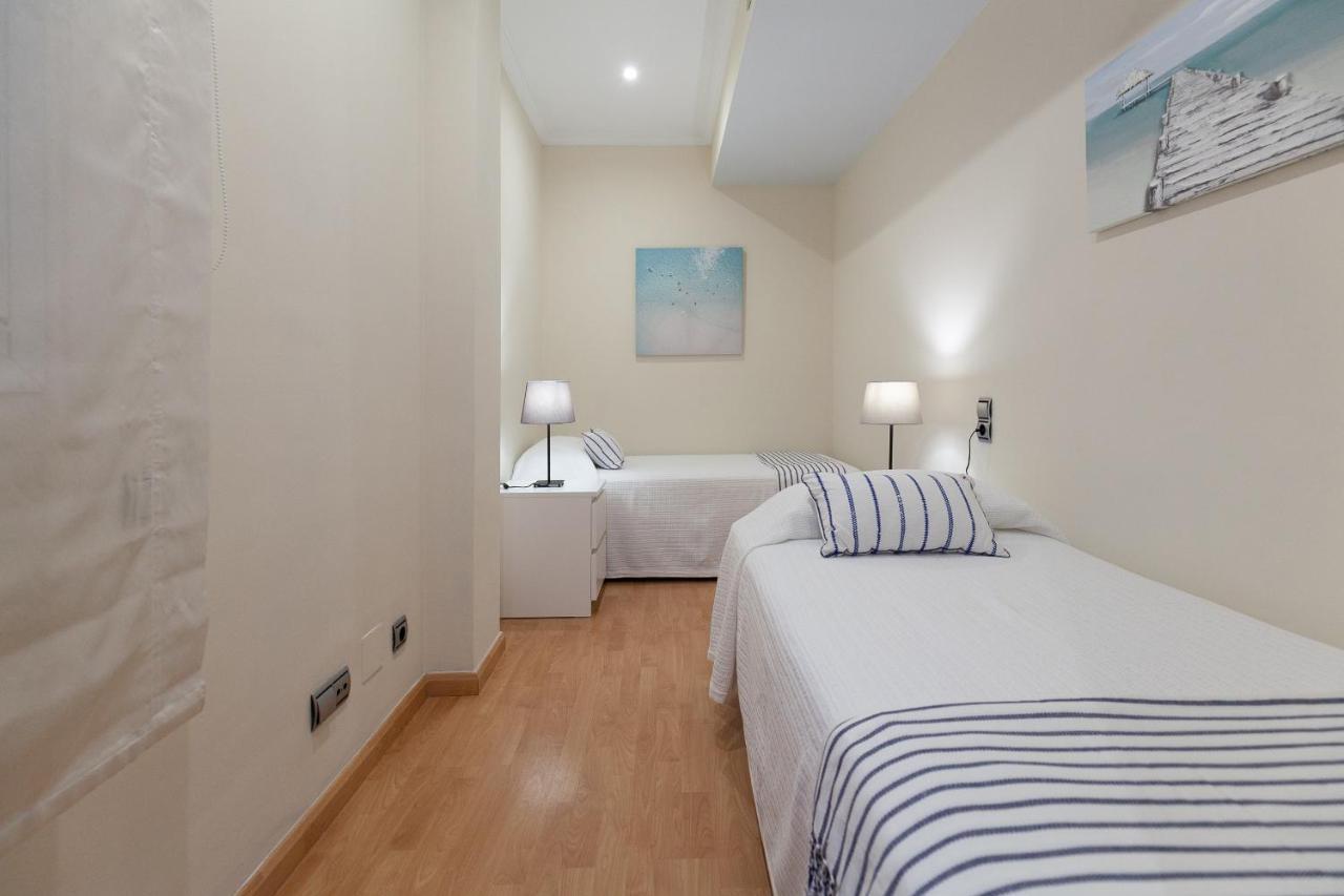 Uhc Las Palmas Apartment Salou Bagian luar foto